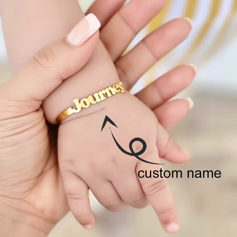 Baby Name Bangle Personalized  - Cuff Bangle Bracelet 评论和价格