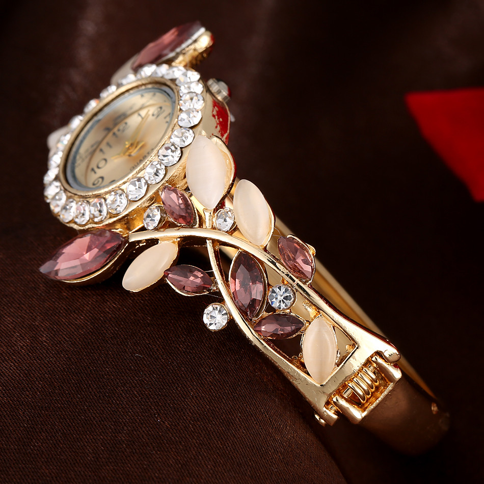 Women's Luxury Colored Diamond - Jewelry Diamond Watches 评论和价格